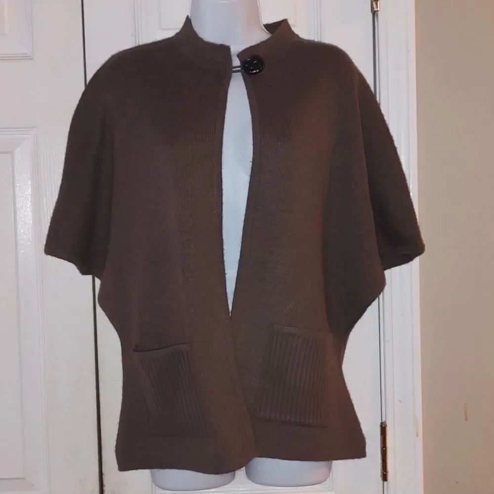 Tally Ho Brown button neck cardigan with pockets Sz S